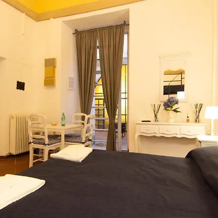 Nel Cuore Di Pisamonolocale In Palazzo Storico. Apartment *
